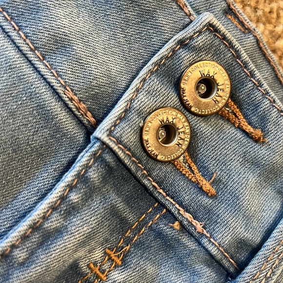 Wax BUTT I Love You light powder blue Skinny Distressed Leg Stretch Jeans size 7 - Picture 8 of 14